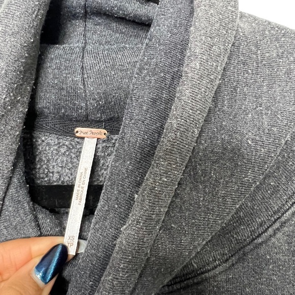 Free People Oversized Too Easy Tunic Sweatshirt Size XS - Picture 4 of 7